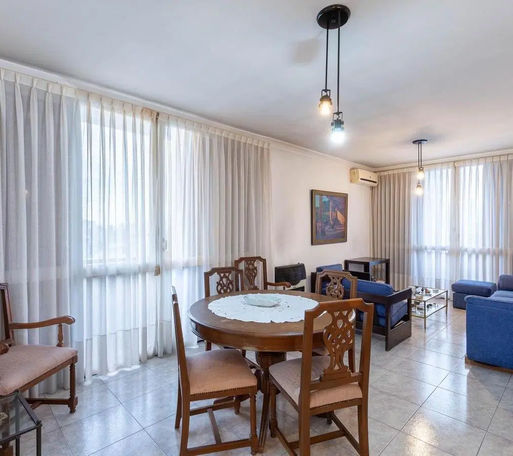 Departamento en venta de dos dormitorios en La Plata, 12 y 50 3