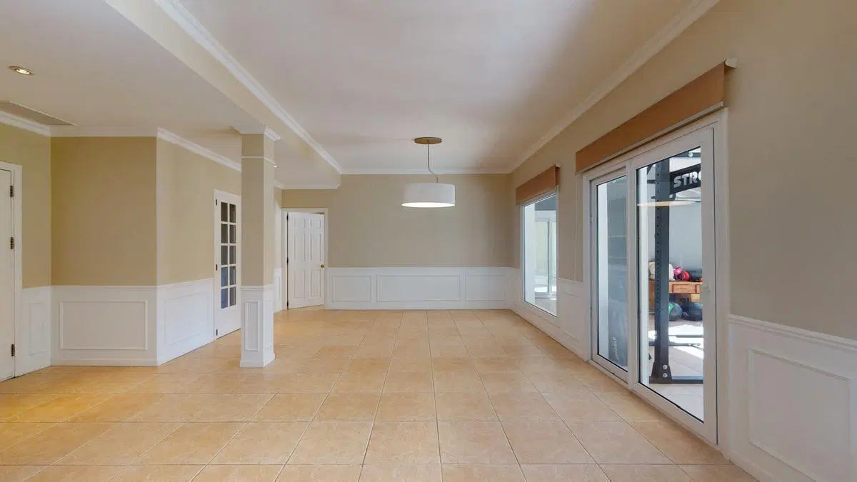 Casa en venta en Abril Club De Campo, con pileta, 4 dormitorios y quincho 2