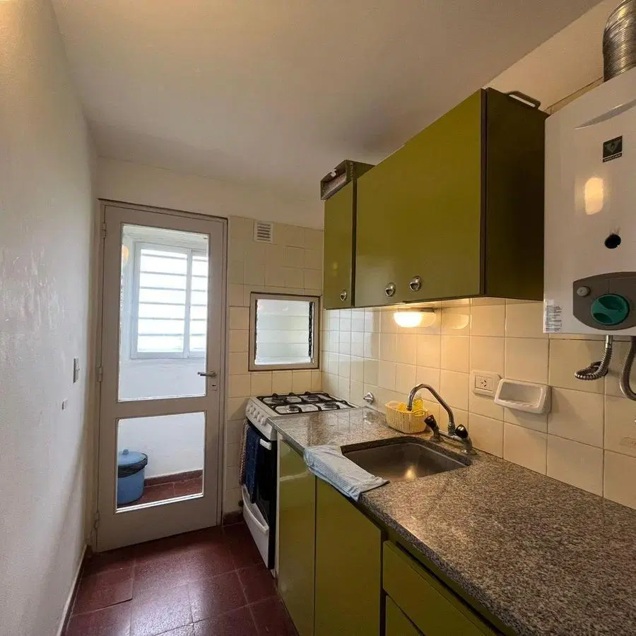 Departamento en venta dos dormitorios - AV. del Mar y De los 2