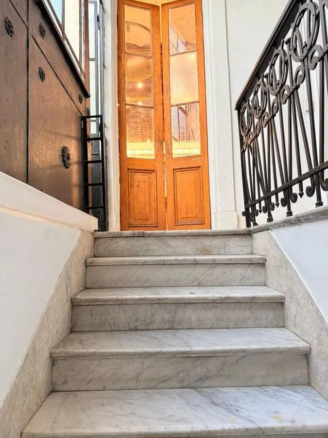 Venta de departamento/local en calle 7 esquina 55 3