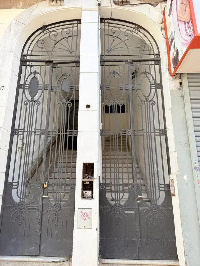 Venta de departamento/local en calle 7 esquina 55 8