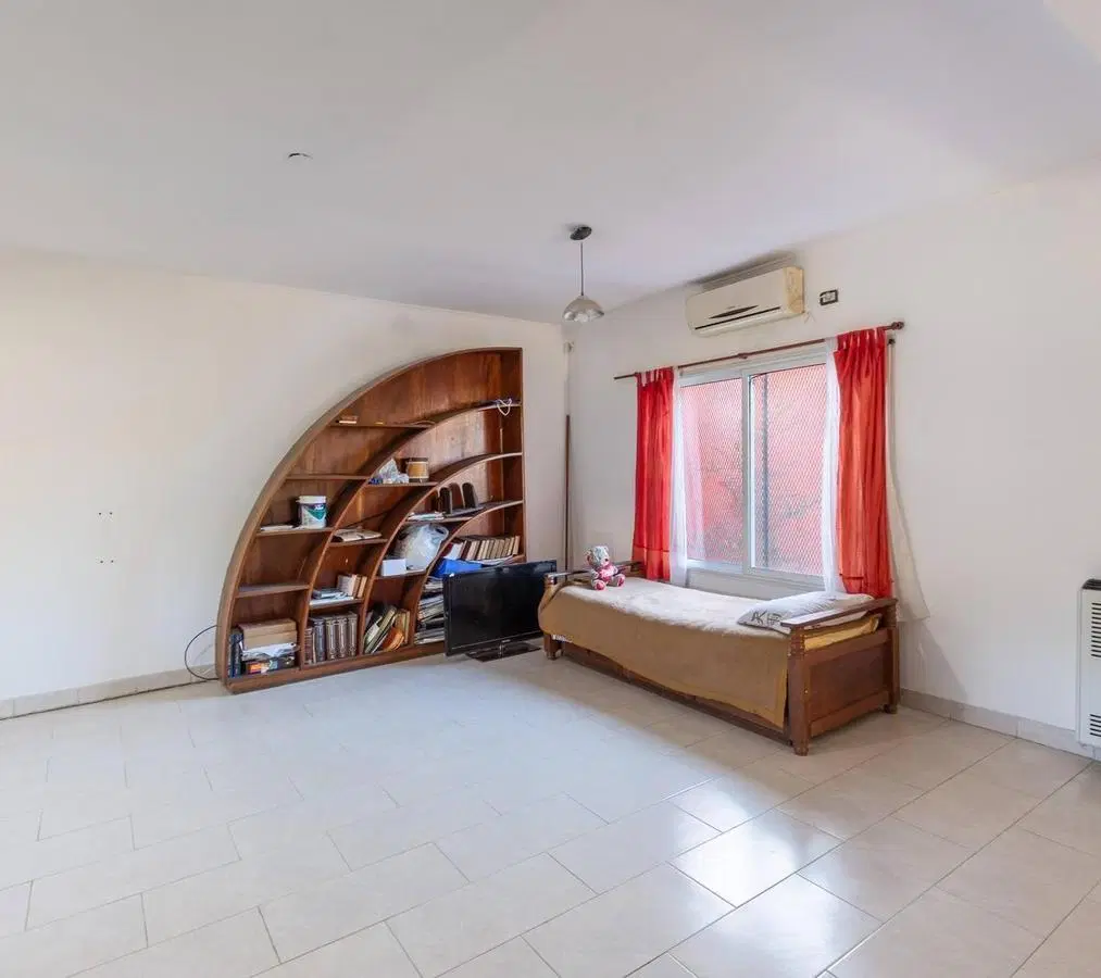 Casa en  477 y 27, City Bell 3