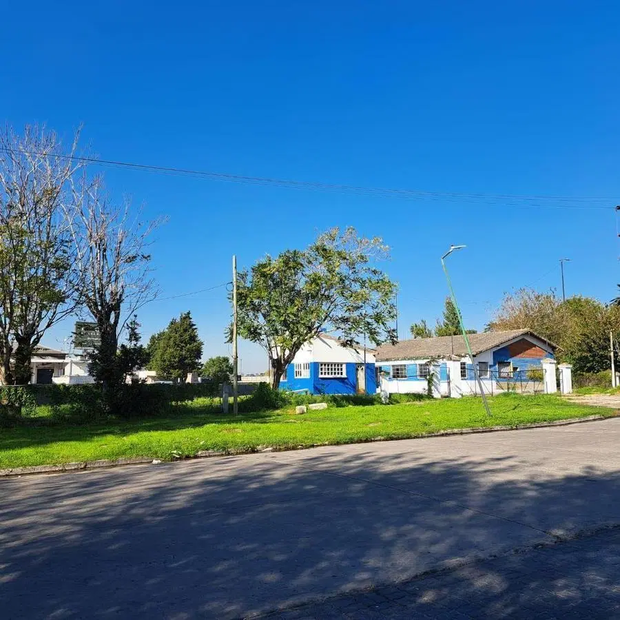 Terreno en venta en Camino Centenario y 514 3