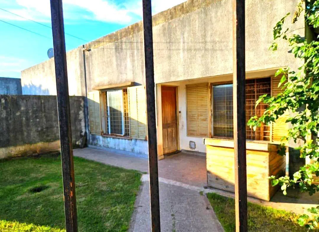 Casa en  venta en el Barrio de Tolosa 5