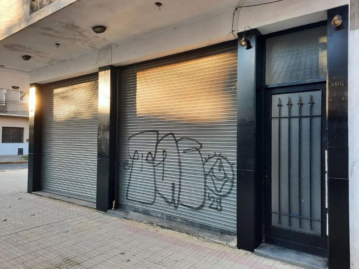 Local comercial en Alquiler en Barrio Hipodromo 5