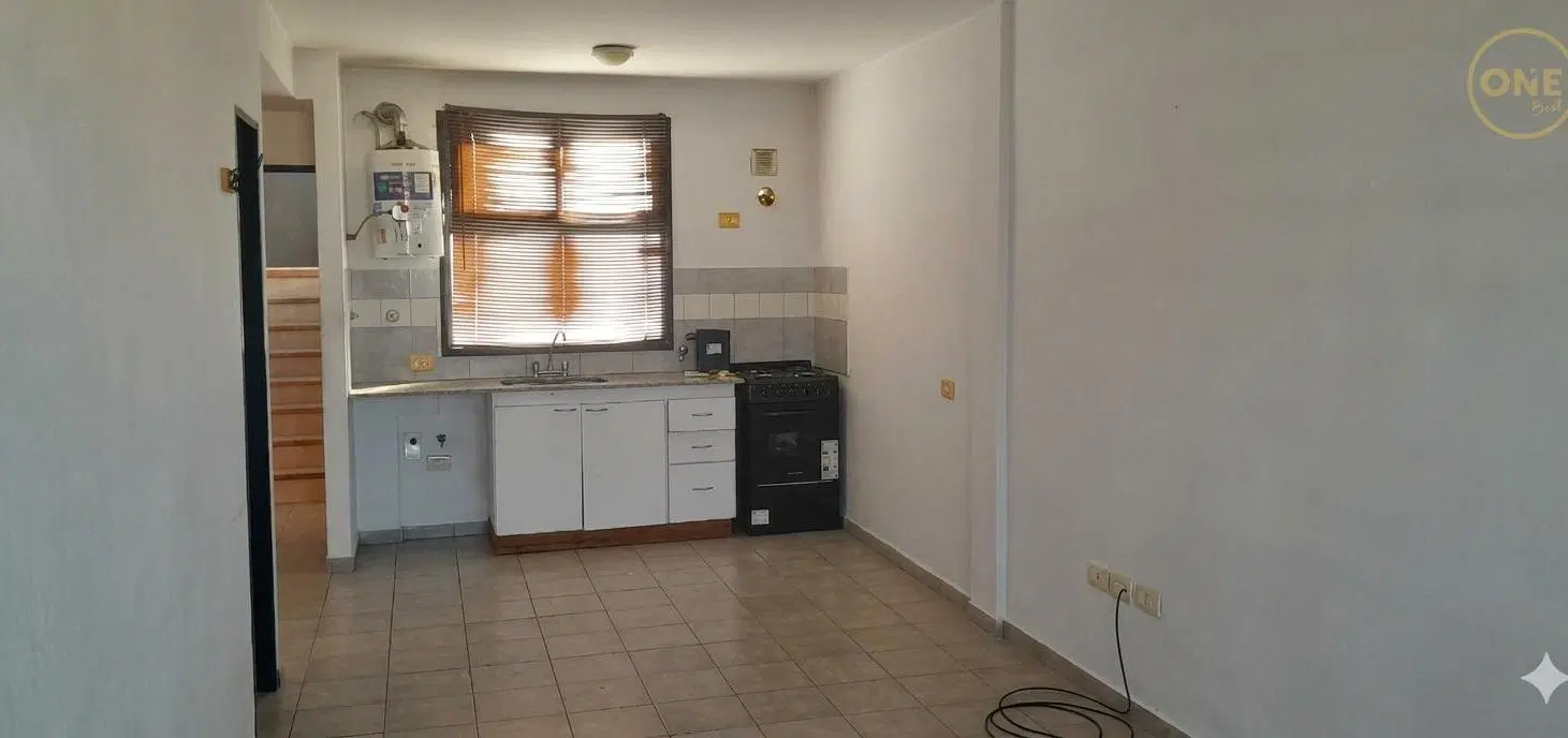 Monoambiente / Alquiler / La Plata 3