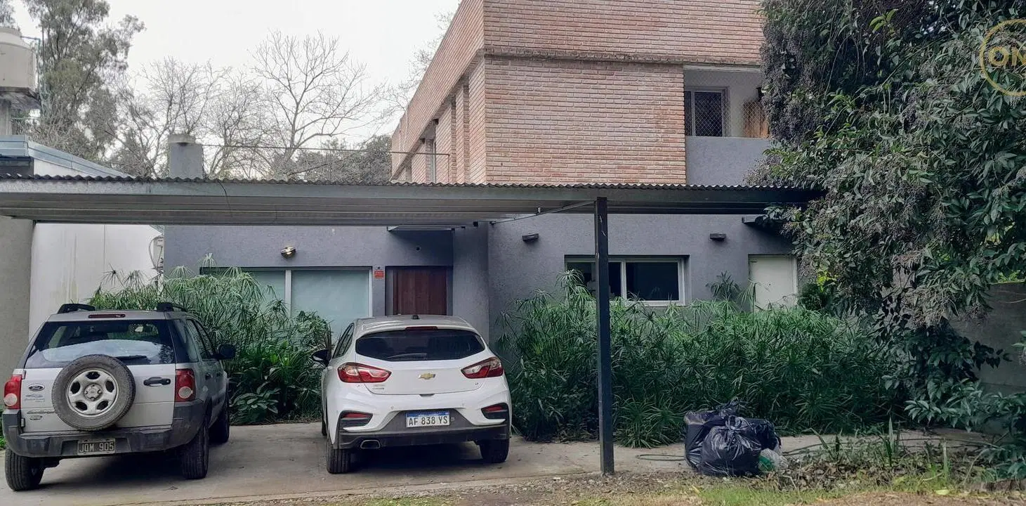 Casa en alquiler en complejo cerrado, en City Bell 1