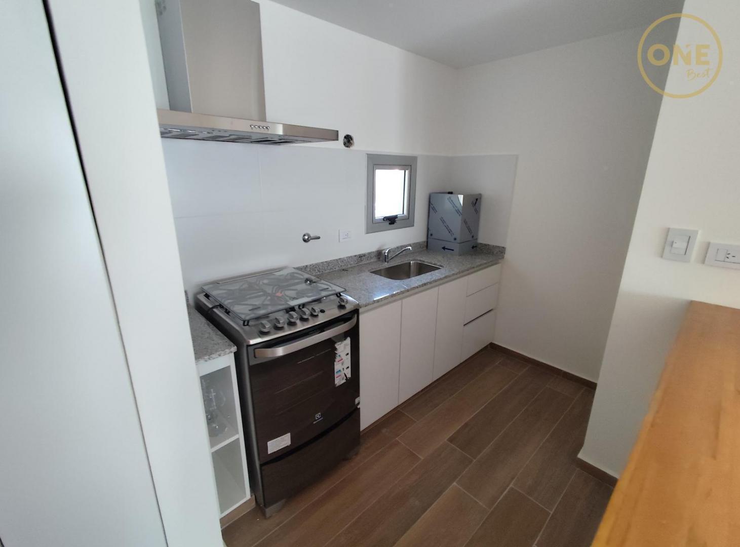 Foto de Departamento con cochera en venta en La Plata, imagen 5