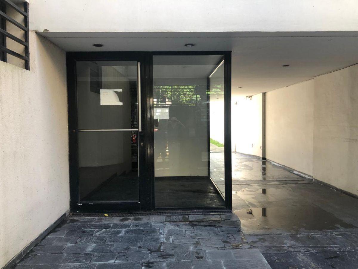 Foto de Departamento con cochera en venta, imagen 2