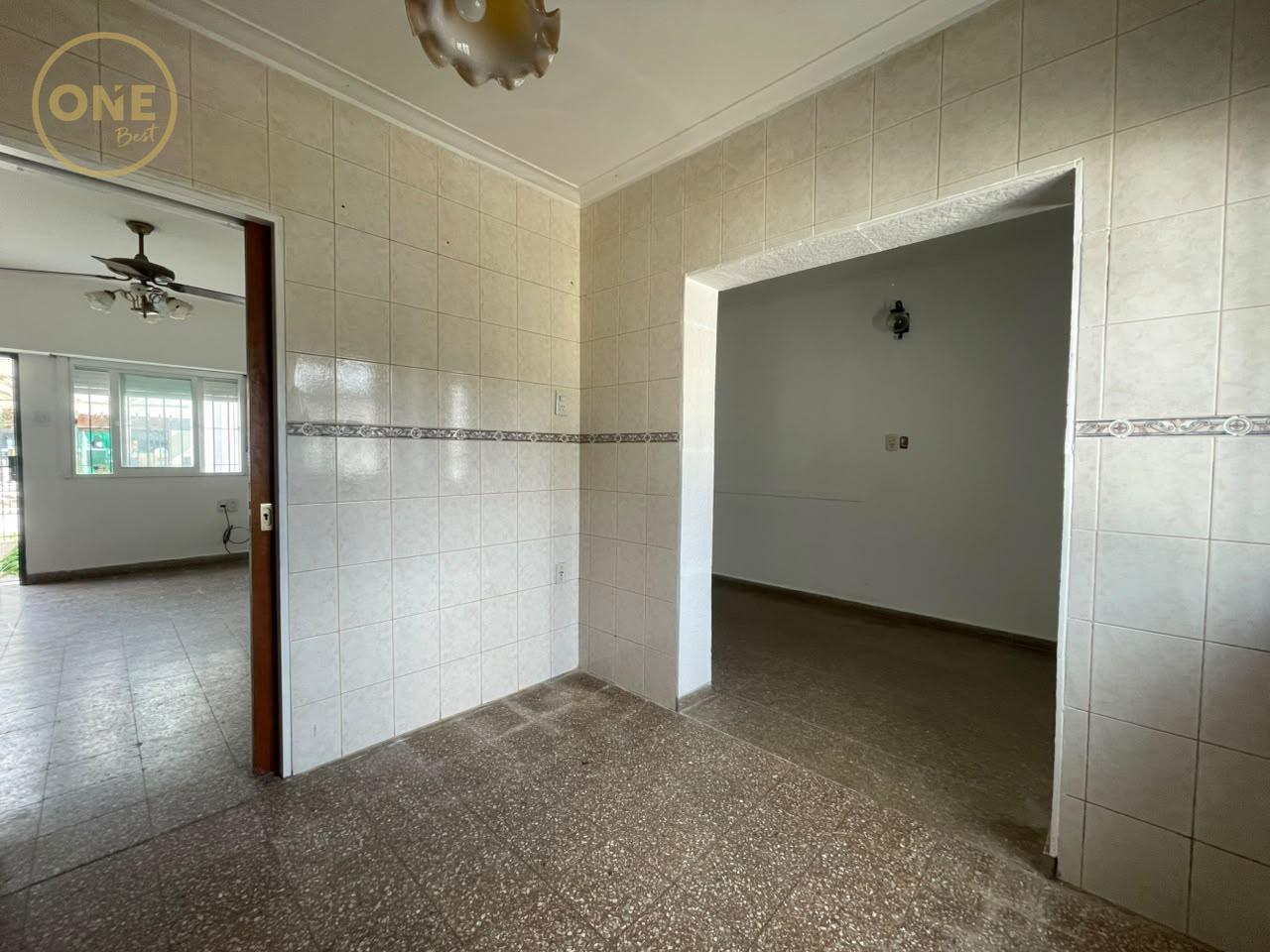 Foto de Casa en Alquiler 3 Ambientes + Cochera + Lavadero, imagen 5