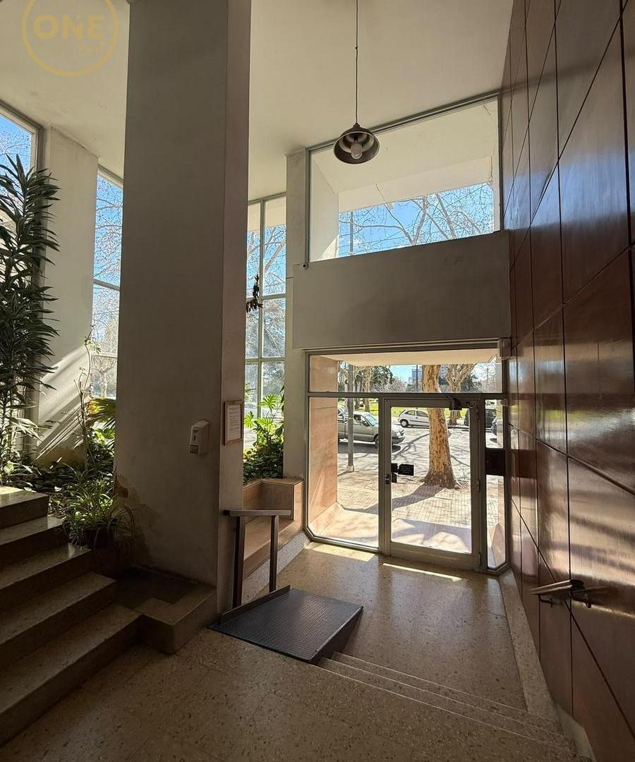 Foto de Departamento en alquiler en La Plata, imagen 2
