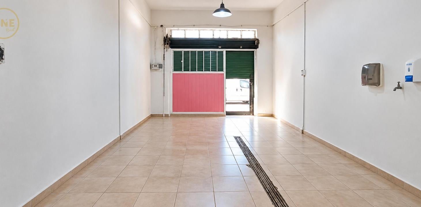 Foto de Local en venta en La Plata, imagen 2