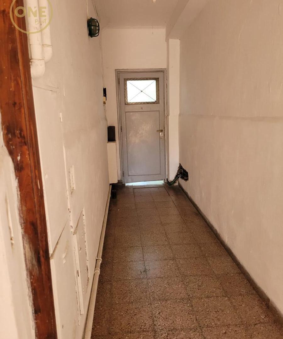 Foto de Departamento con patio en alquiler en La Plata, imagen 1