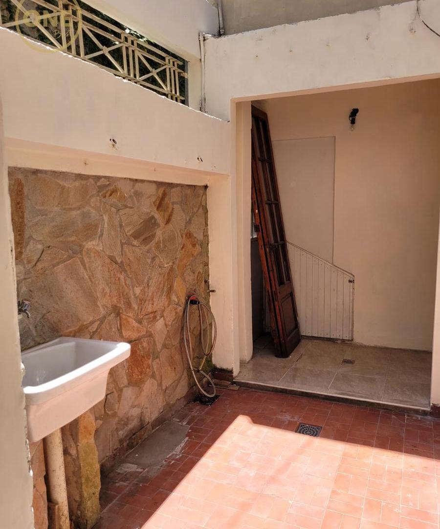 Foto de Departamento con patio en alquiler en La Plata, imagen 3