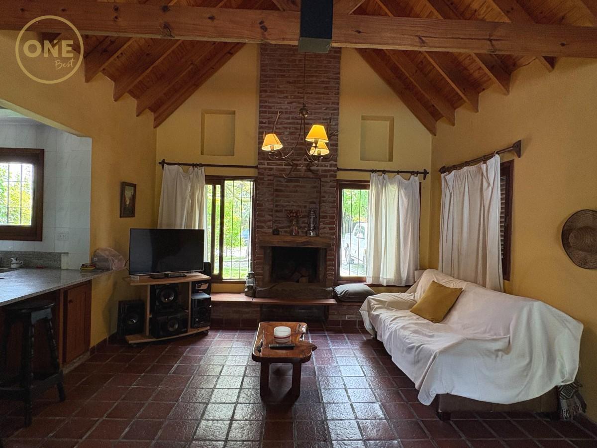 Foto de Casa a la venta en Manuel B. Gonnet, imagen 2