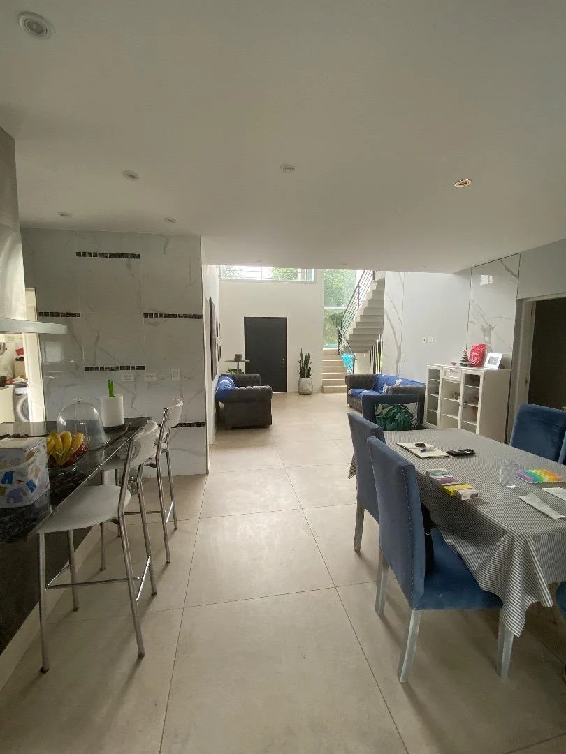 Foto de Casa en Santa Guadalupe sobre lote central, imagen 3
