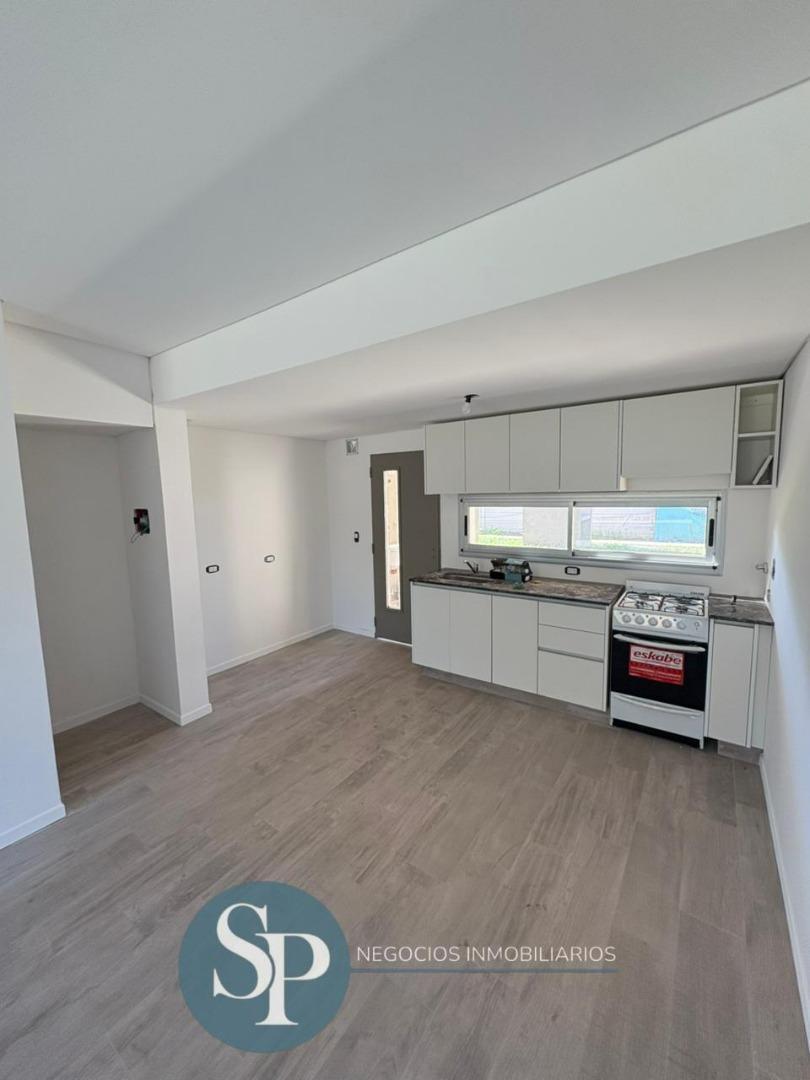 Foto de Venta Dúplex 3 Ambientes con Jardín - Dos Cedros Pilar, imagen 1