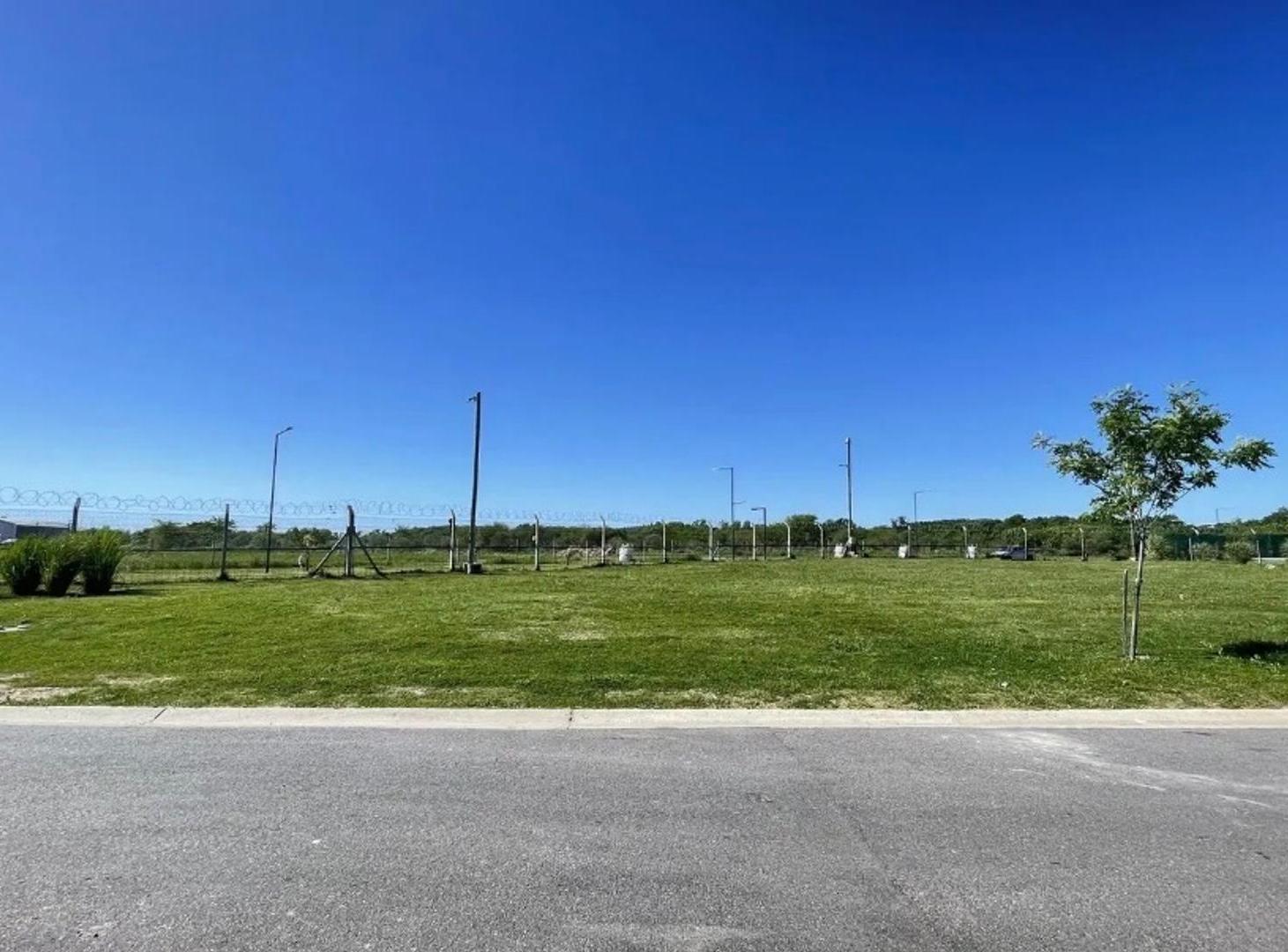 Hermoso lote en Santa Ana