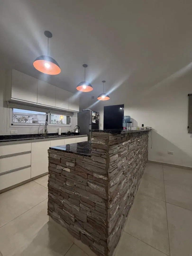 Casa en San Ramón Pilar del este - Acepta permuta 2