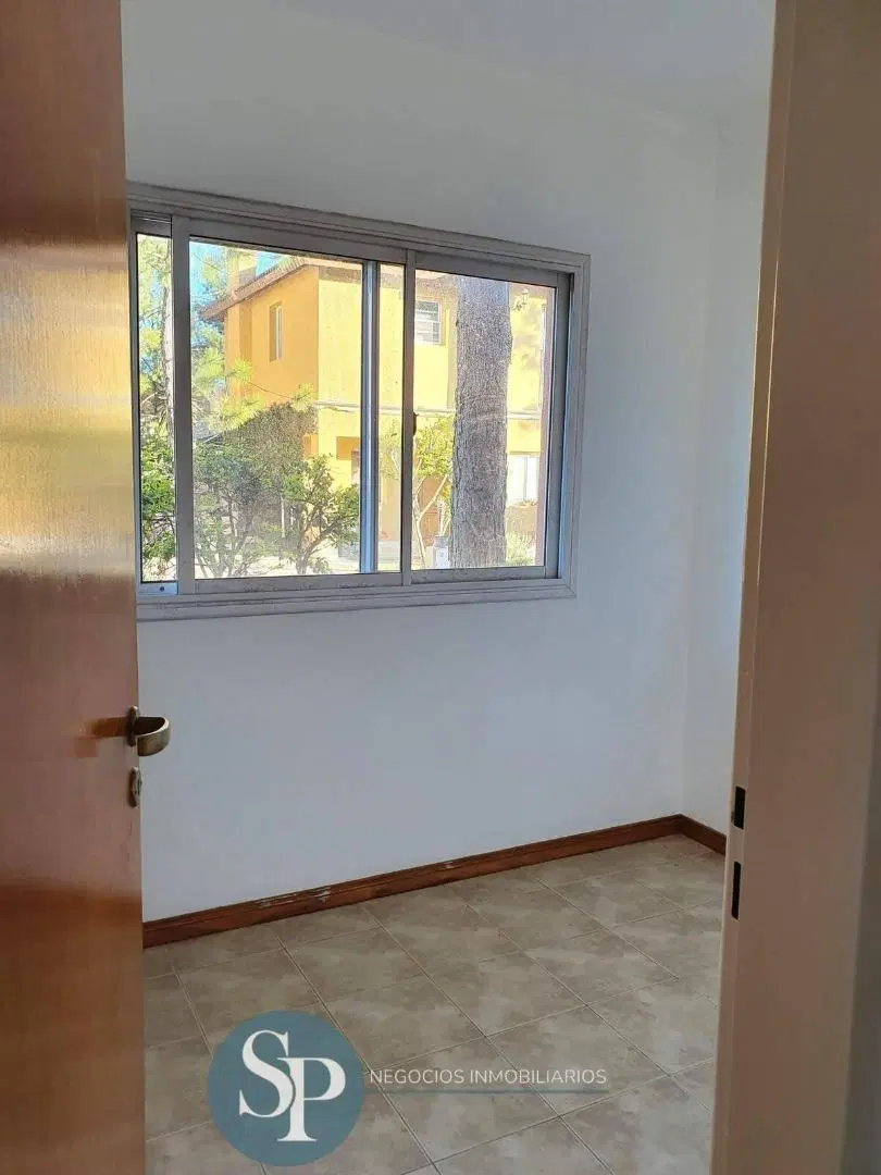 Casa en alquiler Barrio Casas Del Prado 5