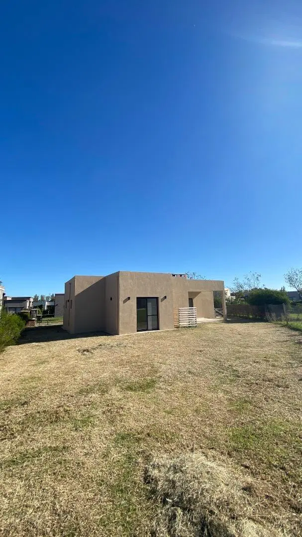 Casa en alquiler en San Ramón 4