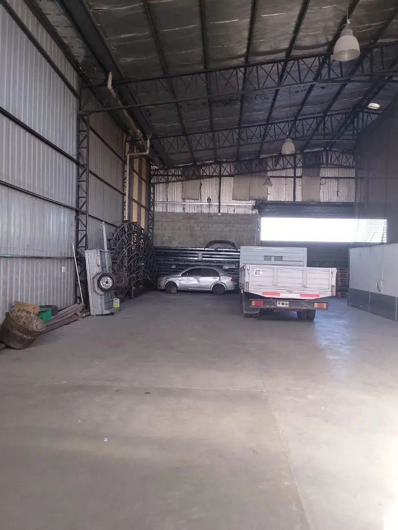 Galpon excelente acceso Tigre 2