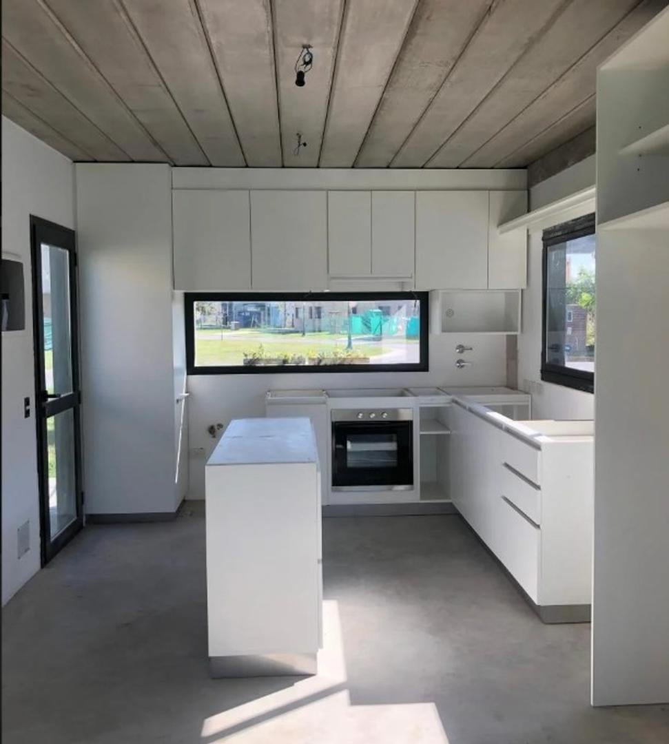 Foto de Casa en Alquiler, Pilar del Este. 5 ambientes., imagen 4
