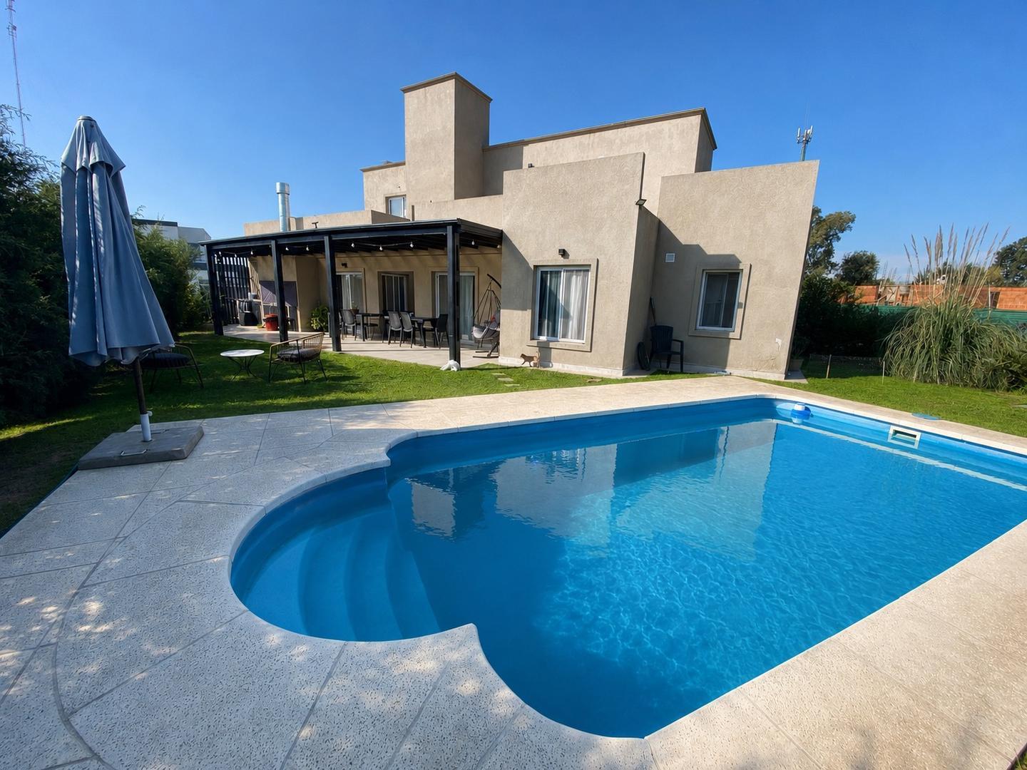 Foto de Casa en venta en Santa Emilia Pilar del Este, imagen 1
