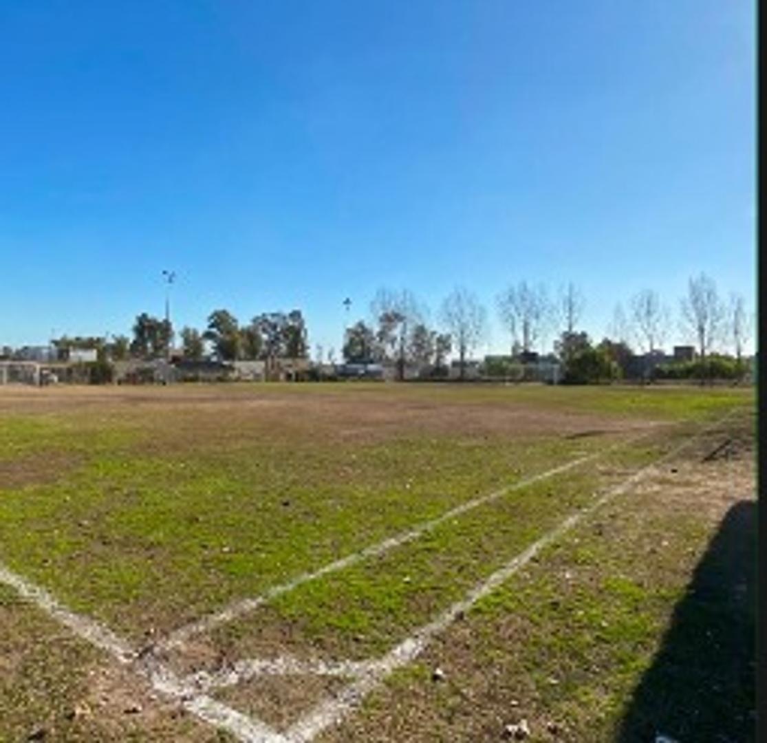 Foto de Venta de lote central en Santa Guadalupe - Pilar del Este, imagen 3