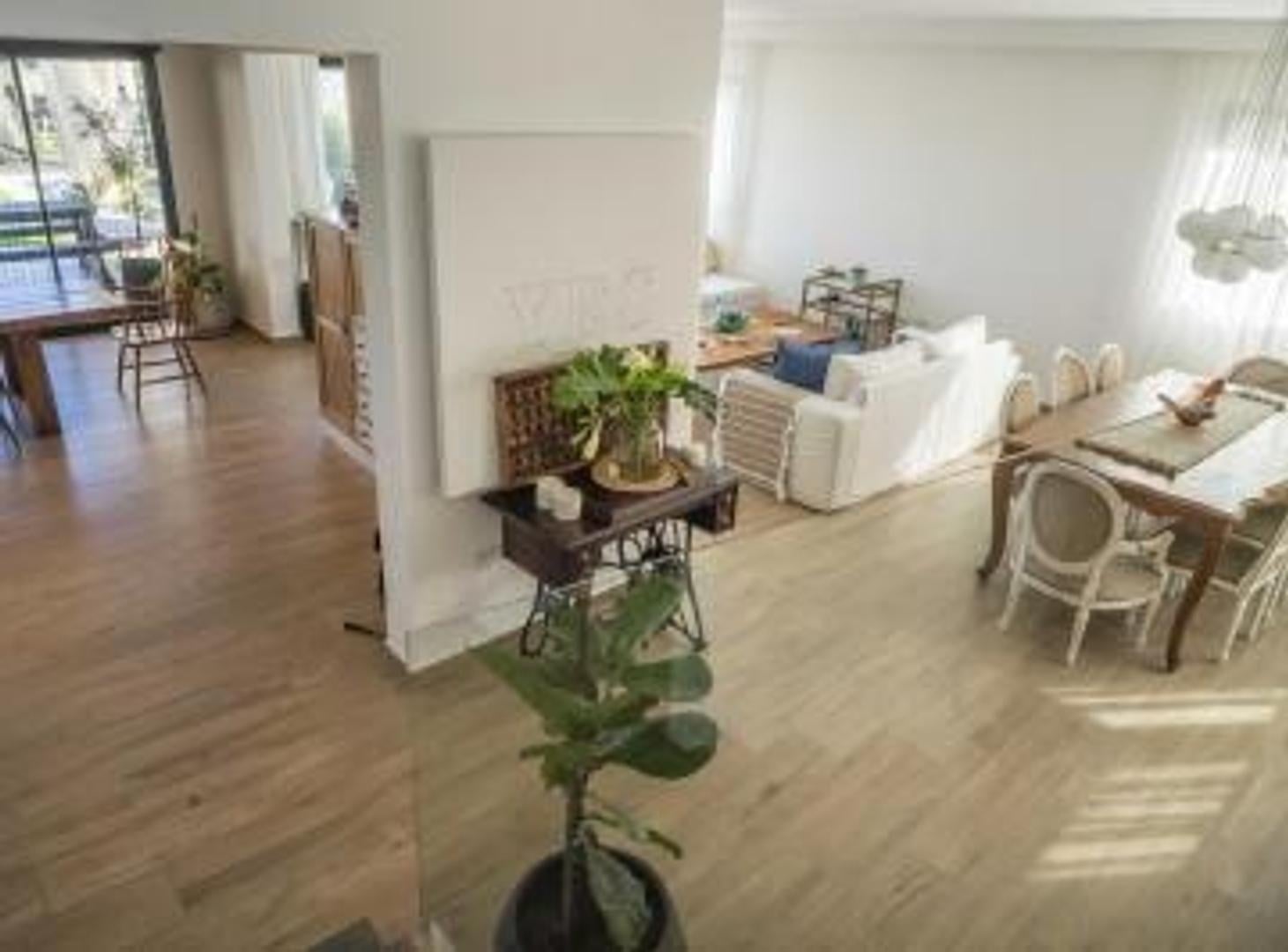 Foto de VENTA CASA 2 PLANTAS SANTA LUCIA - PILAR DEL ESTE, imagen 3