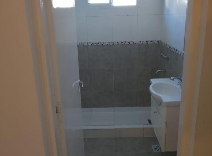 DEPARTAMENTO DUPLEX de dos dormitorios, Cacique Ñare 147, SIN MASCOTAS 5