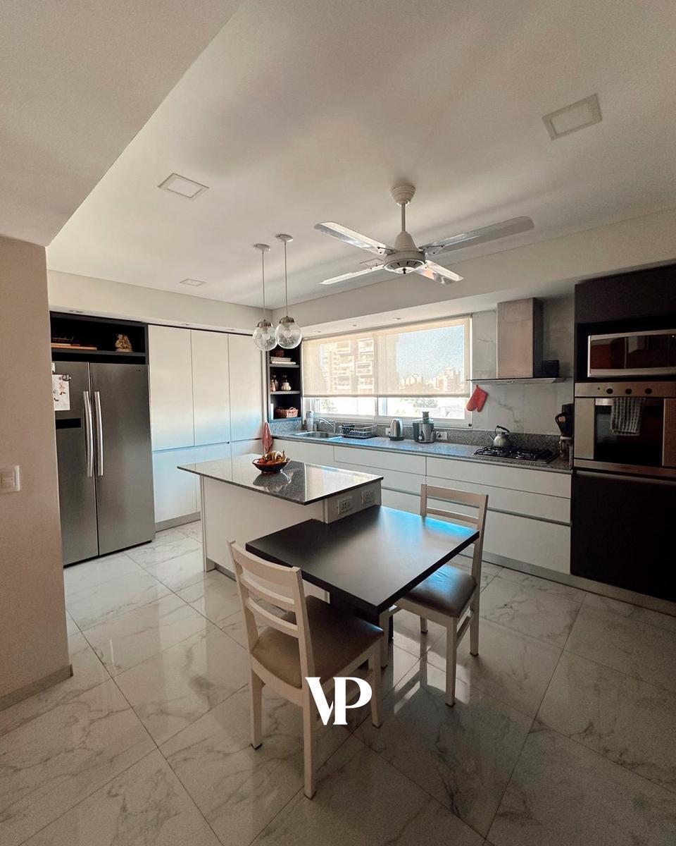 Departamento en Aguiar 154 4