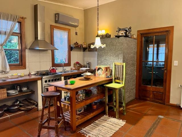 Foto de Casa en venta de 2 dormitorios c/ cochera en Sierra de los Padres, imagen 3