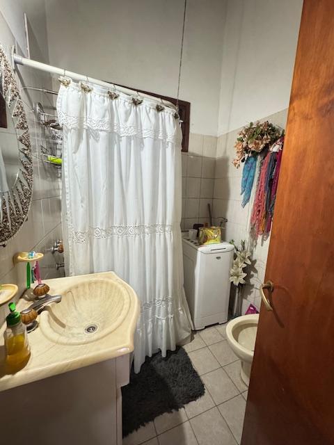 Foto de Casa de tres ambientes en excelente ubicación., imagen 3