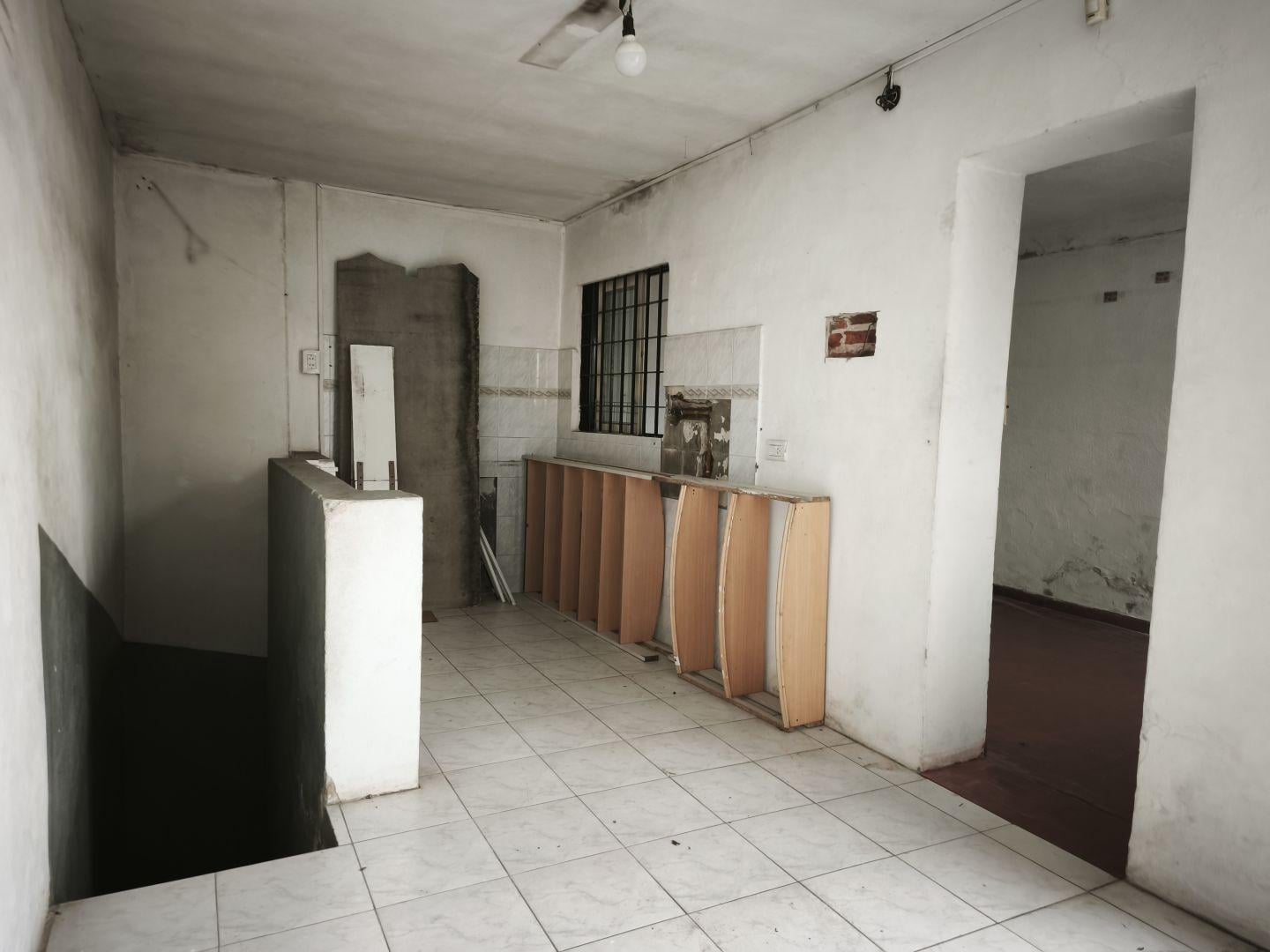 Foto de Local . | Arias al 2300, imagen 1