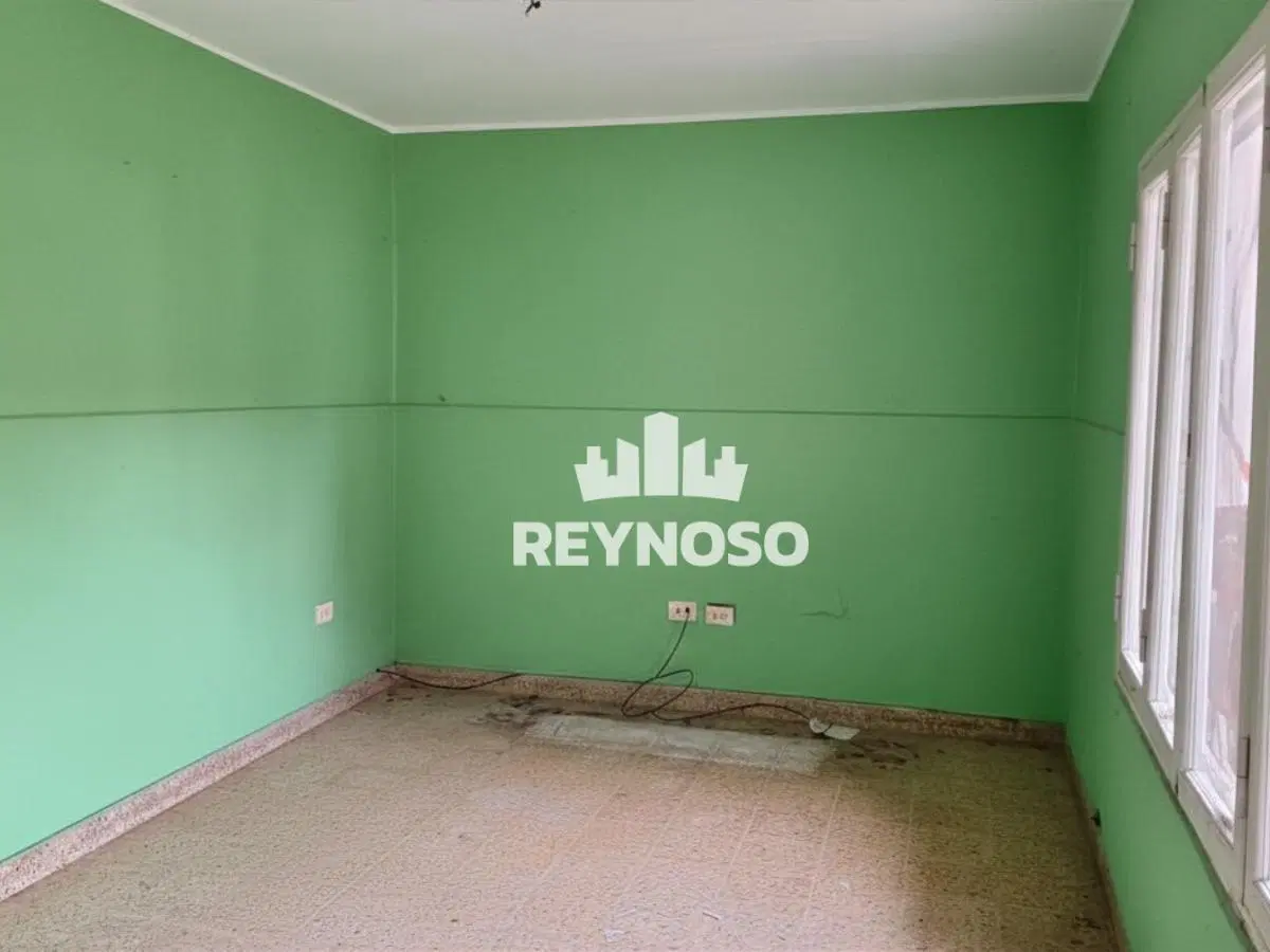 Casa 3 dormitorios en venta – Alberdi 800, Salta – Cochera, quincho y asador 3
