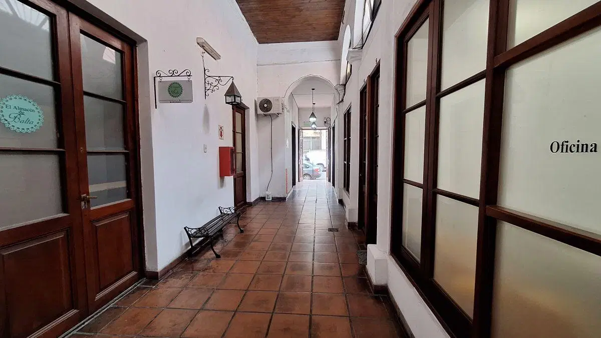 Complejo comercial con oficinas en venta – Gral. Martín de Güemes 500, Salta 5