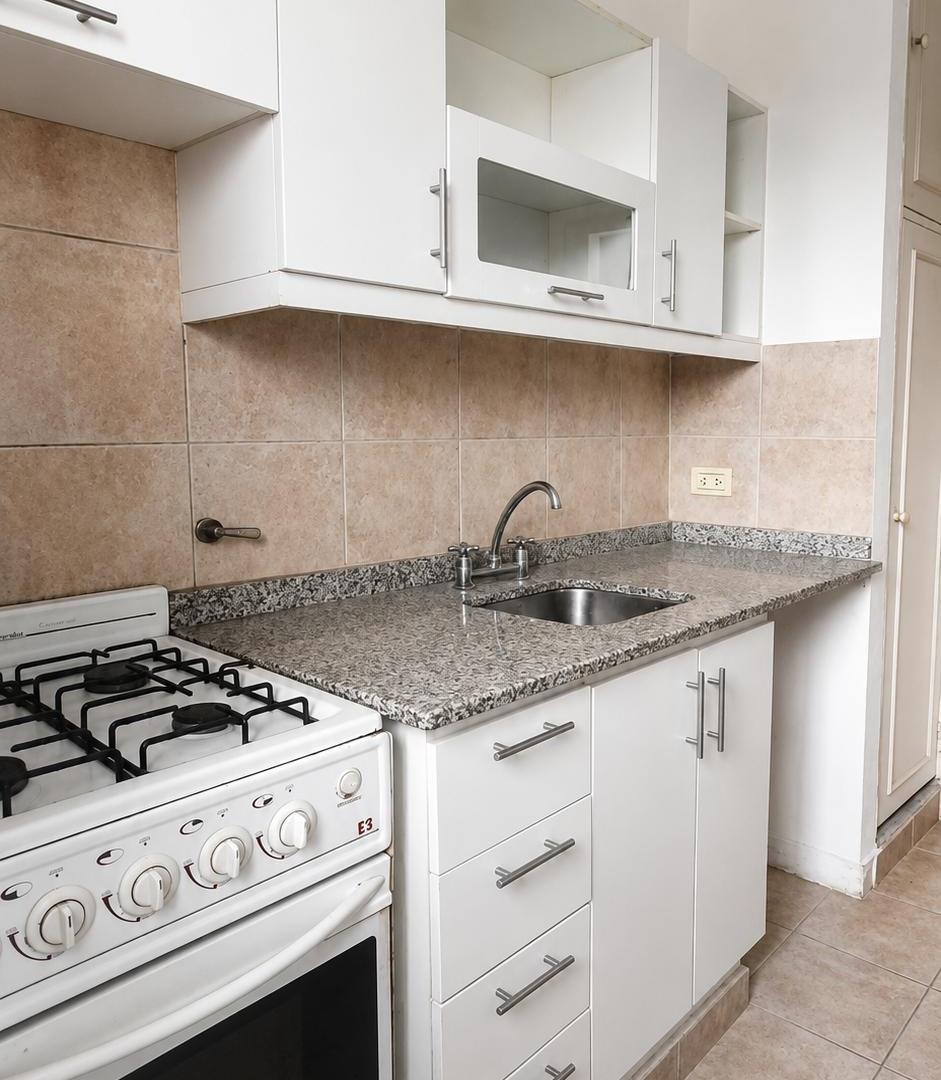 Foto de Alquiler de monoambiente con pileta y SUM – Comodoro Rivadavia 3200, imagen 5