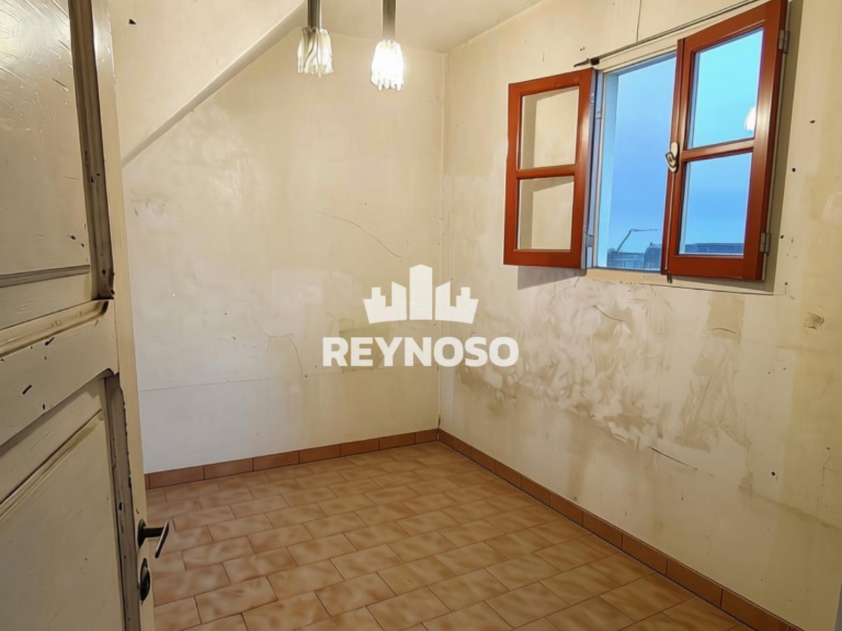 Foto de Casa Amplia de 2 Plantas con Quincho y Galpón | 306 m² Cubiertos, imagen 4