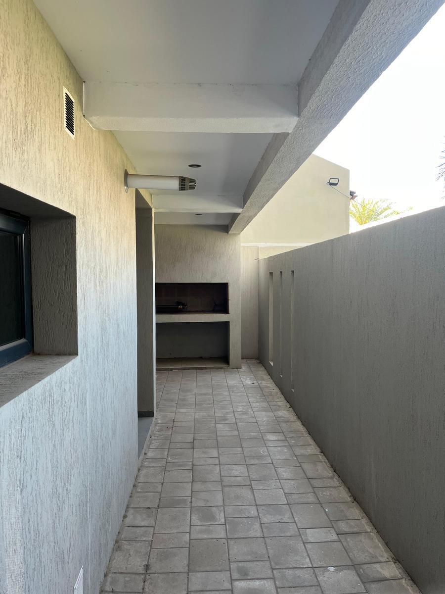 Hermoso Departamento - 2 Dorm. - Patio con Asador - Córdoba - Capital - Venta 1