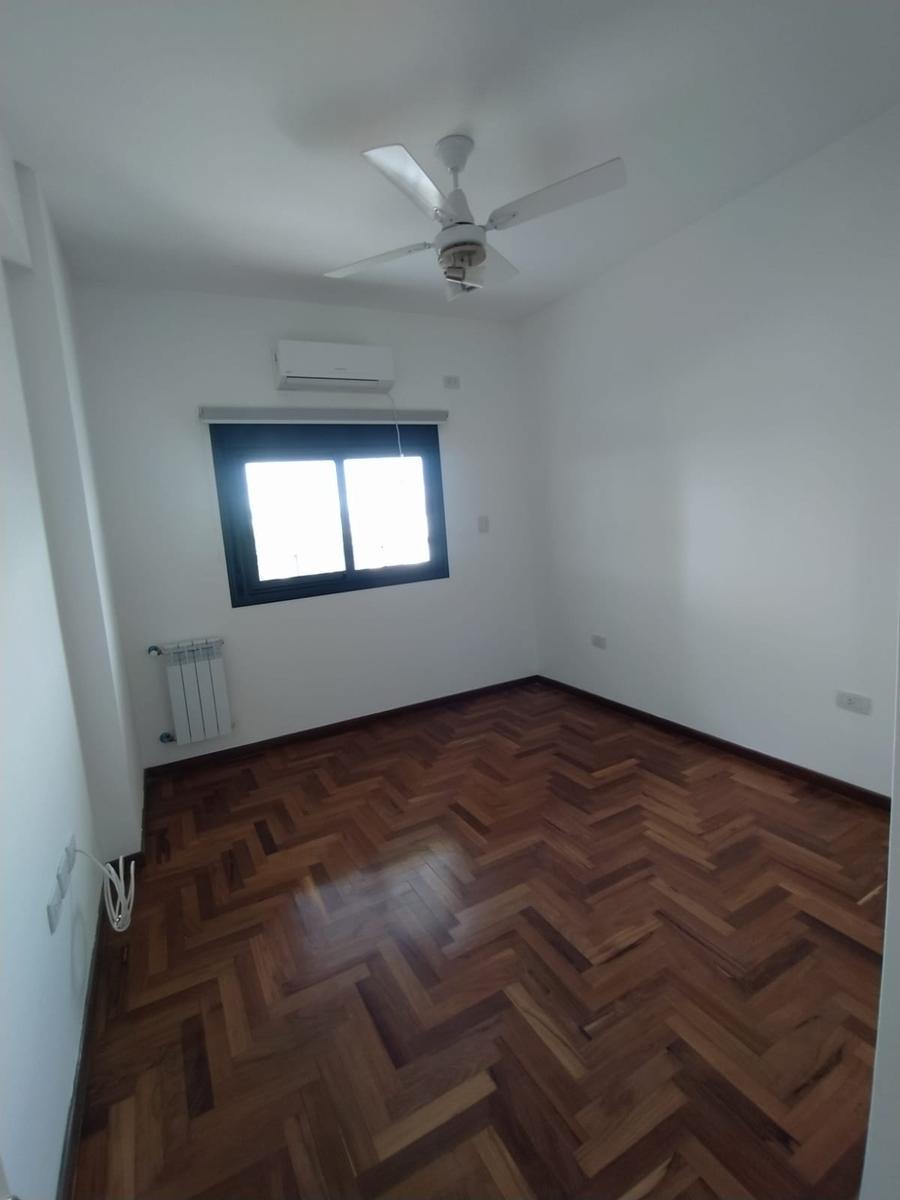 Oportunidad de Inversión! 2 Dorm. - Complejo El Algarrobo - Cochera y Baulera 4