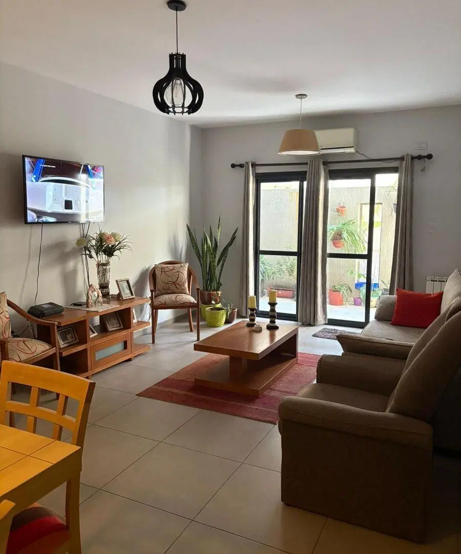 Departamento Dos Dormitorios en Venta Complejo El Algarrobo Alberdi 4