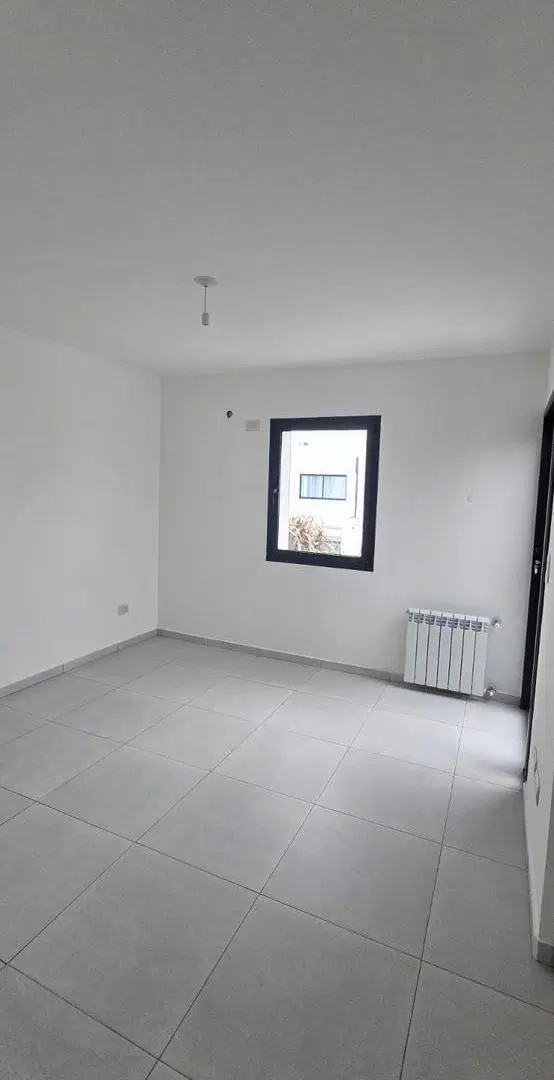 Hermoso Dúplex en Solares de Manantiales 4
