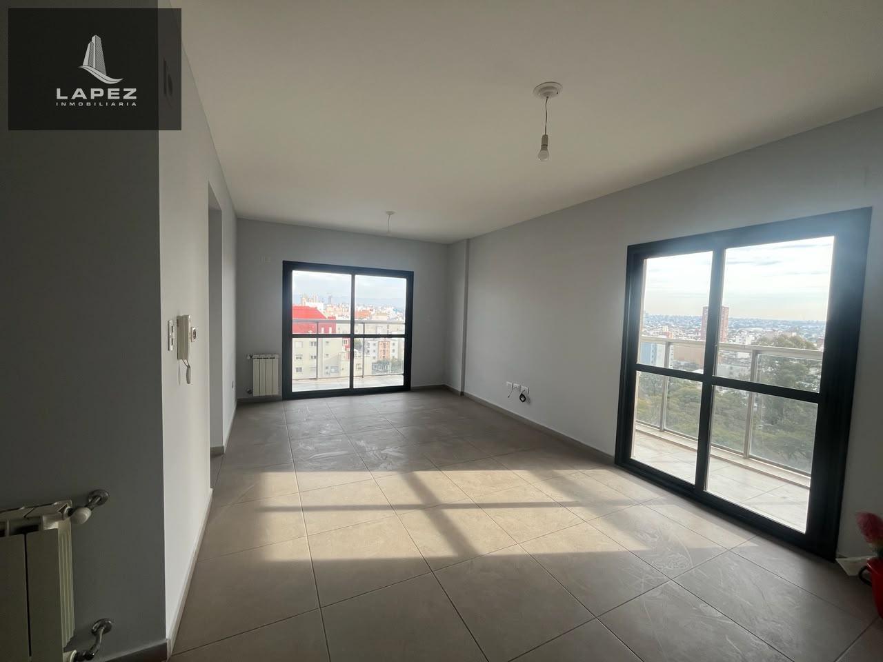 Foto de ALQUILER - Departamento en altura Amplio y luminoso de Dos dormitorios, imagen 3