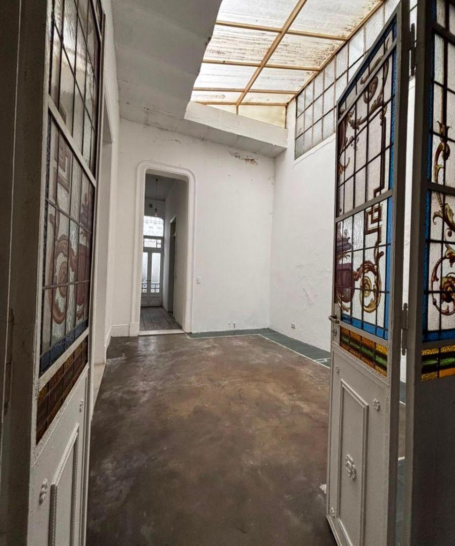 Foto de Amplia oficina/local en planta alta de 170 m² con múltiples destinos, imagen 1
