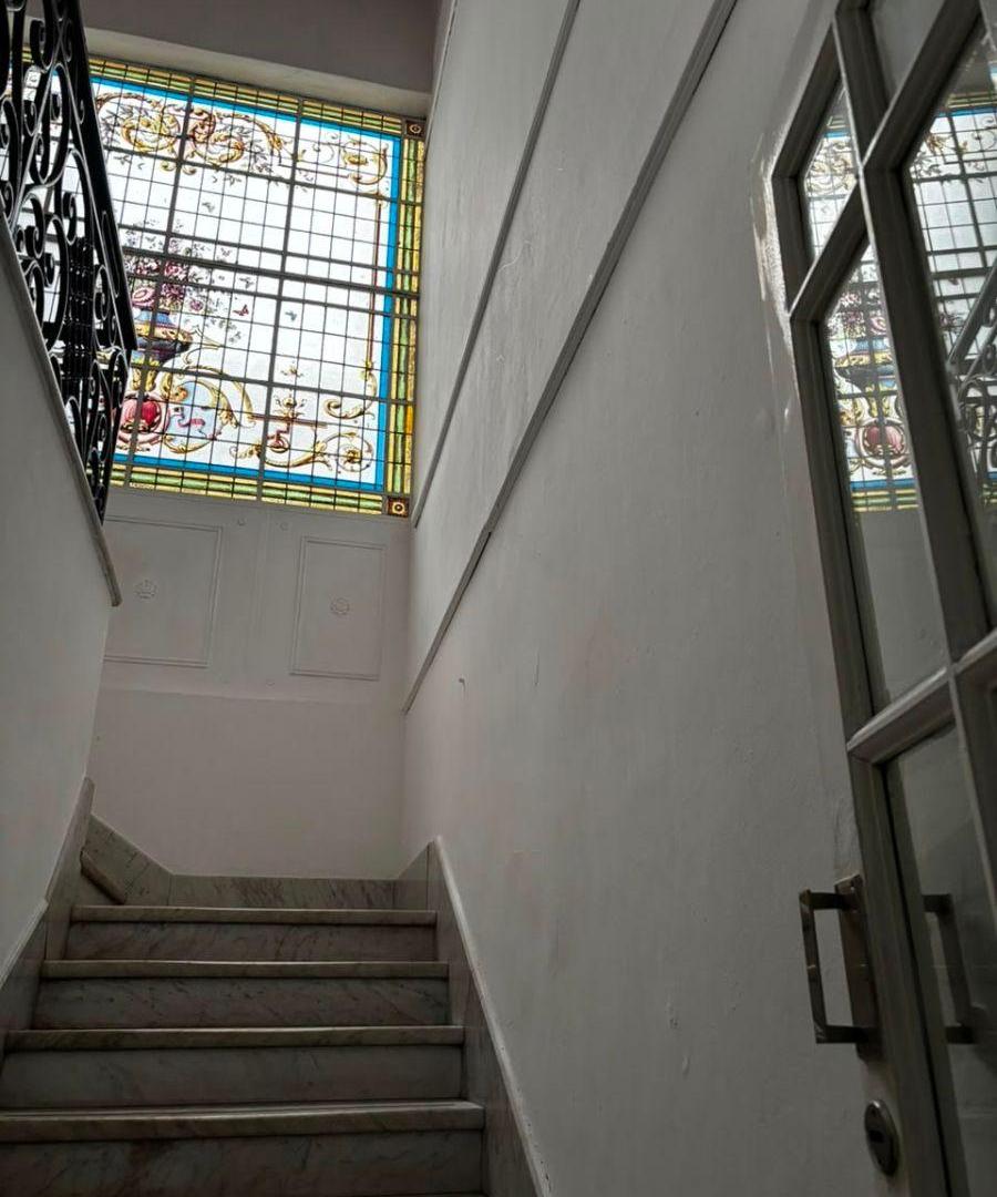 Foto de Amplia oficina/local en planta alta de 170 m² con múltiples destinos, imagen 3