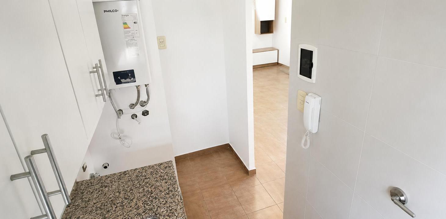 Foto de Departamento exclusivo de dos dormitorio al Frente, imagen 2