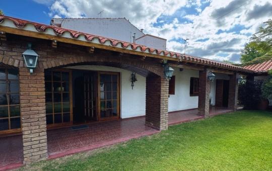 Casa en Venta Barrio Bancario - Apta Credito Hipotecario 2