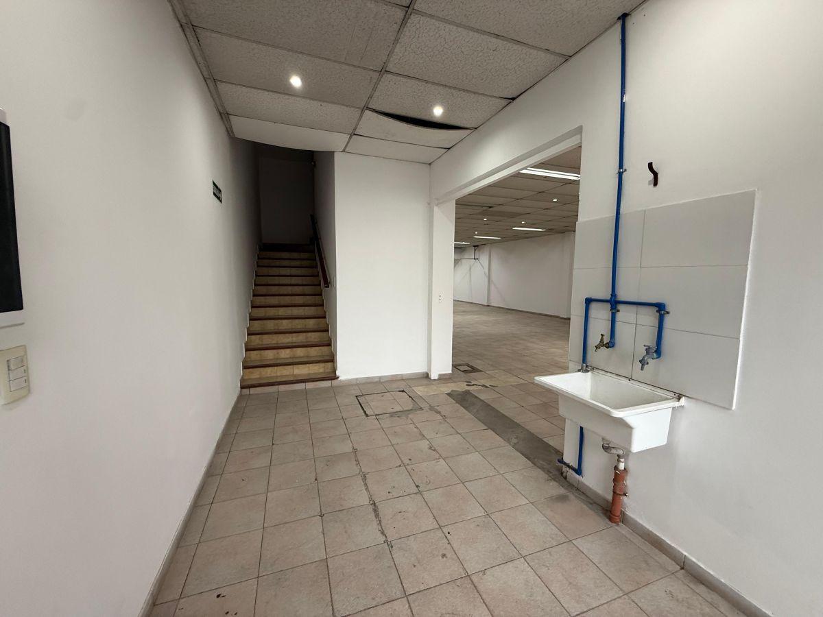 Foto de Local Comercial en Alquiler sobre Avenida Luro 7700 | Mar del Plata, imagen 1