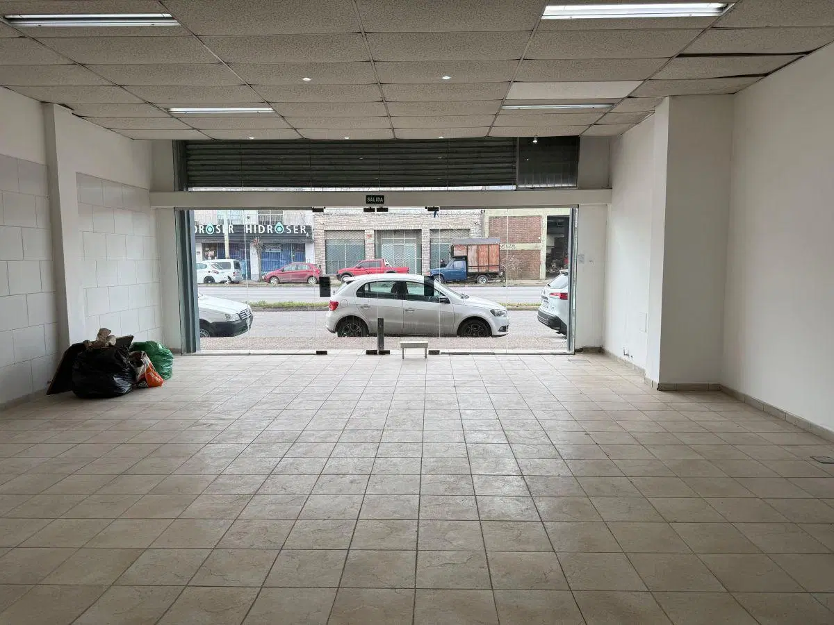 Local Comercial en Alquiler sobre Avenida Luro 7700 | Mar del Plata 3
